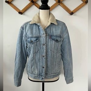 Levi’s Premium Denim Sherpa Trucker Jacket